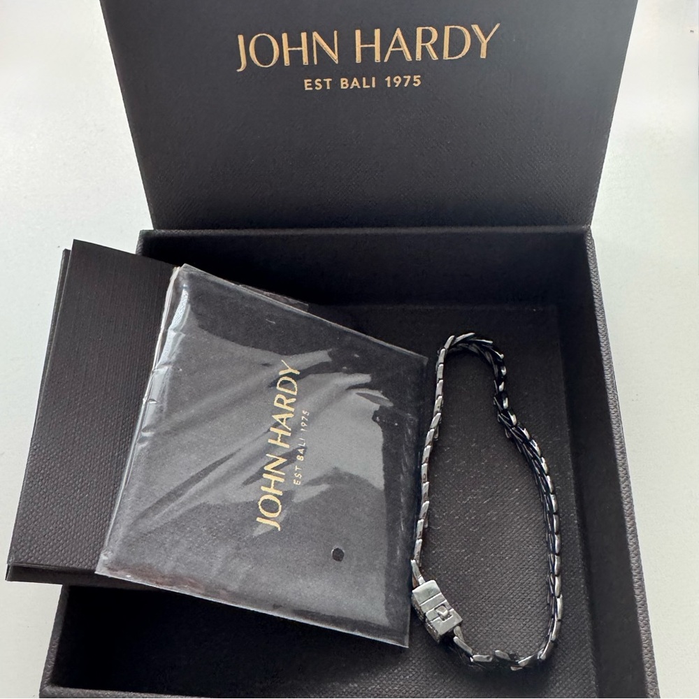 John Hardy Blackened Silver Modern Chain Link Bracelet Pave Diamond Clasp - Picture 10 of 10